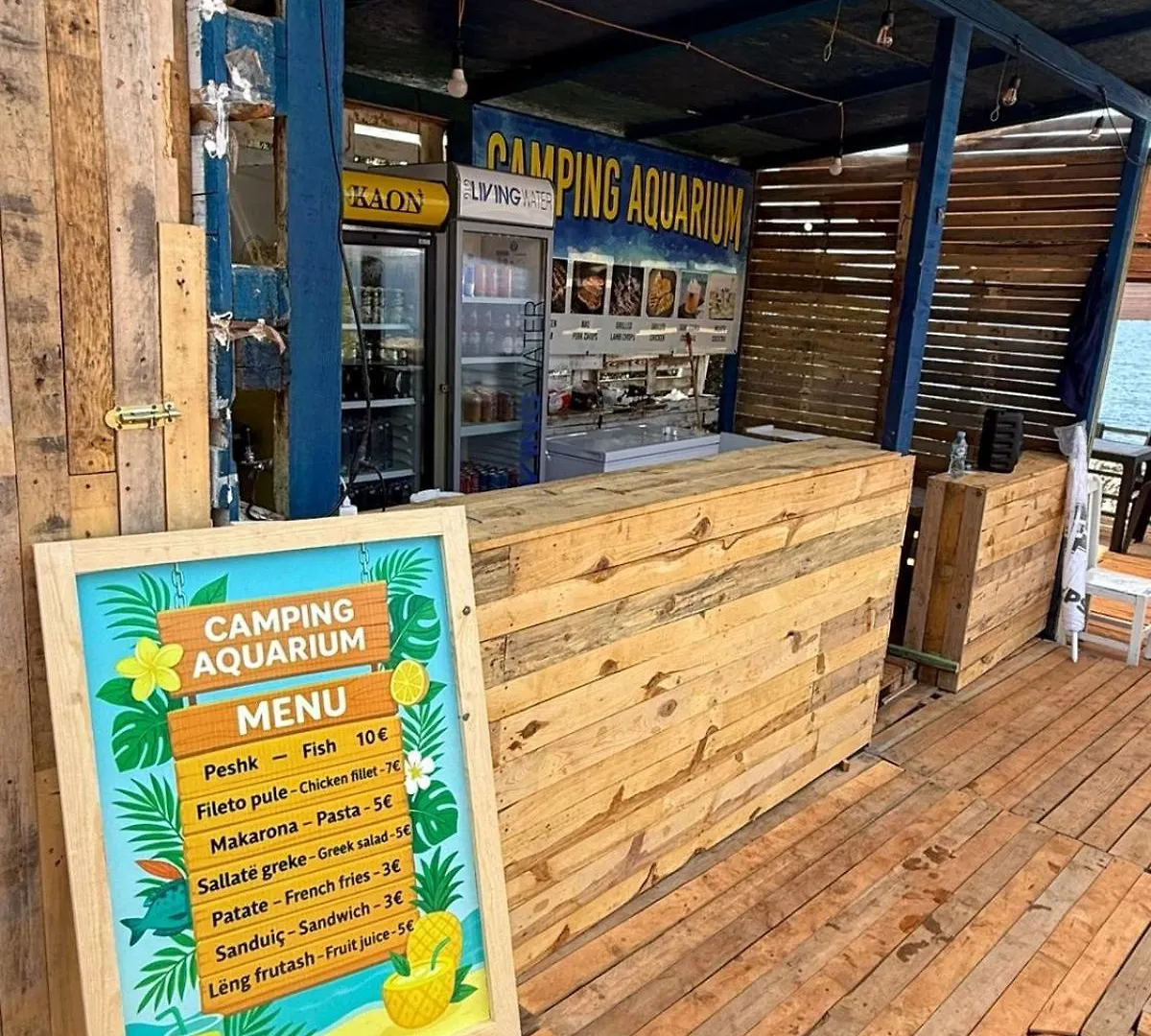 Camping Aquarium Himare